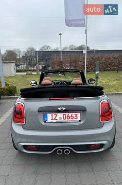 Кабриолет MINI Hatch 2016 в Киеве