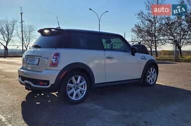Хэтчбек MINI Hatch 2011 в Одессе