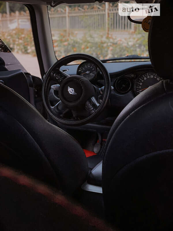 Хетчбек MINI Hatch 2003 в Вінниці