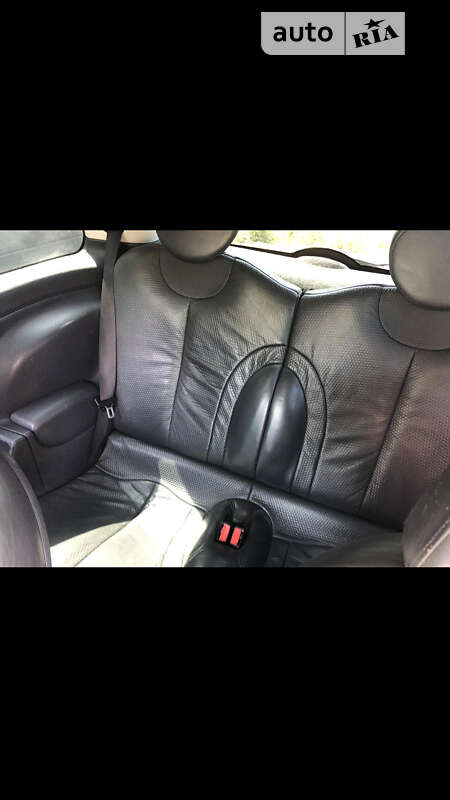 Купе MINI Hatch 2001 в Снятині