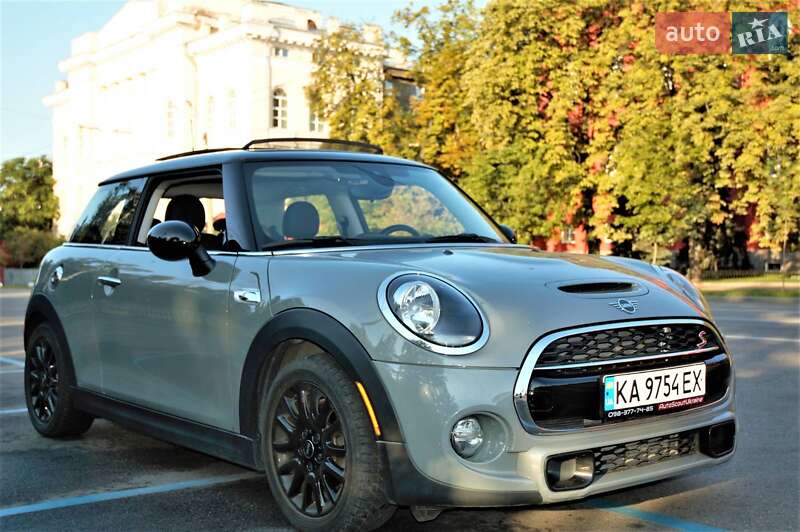Хетчбек MINI Hatch 2019 в Києві фото 2 Хетчбек MINI Hatch 2019 в Києві