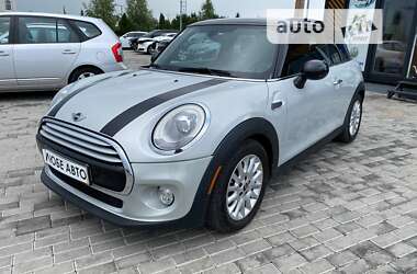 Хетчбек MINI Hatch 2014 в 
