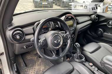 Хетчбек MINI Hatch 2014 в 