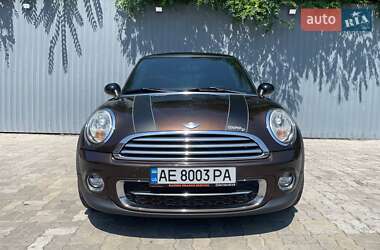 Седан MINI Hatch 2011 в Кам'янському