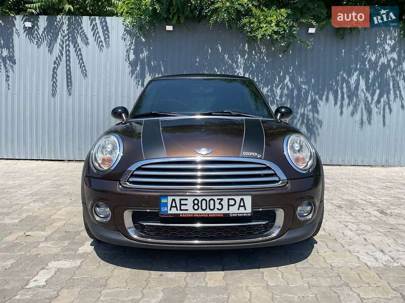Седан MINI Hatch 2011 в Кам'янському