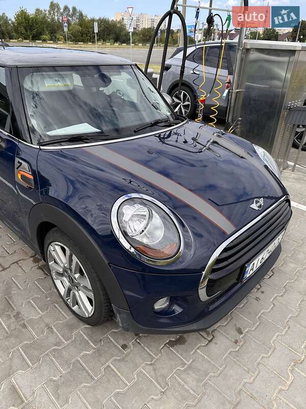 Седан MINI Hatch 2017 в Львові фото 2 Седан MINI Hatch 2017 в Львові