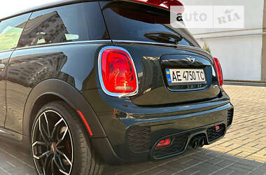 Хэтчбек MINI Hatch 2016 в Днепре Хэтчбек MINI Hatch 2016 в Днепре