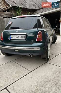 Хэтчбек MINI Hatch 2003 в Хусте
