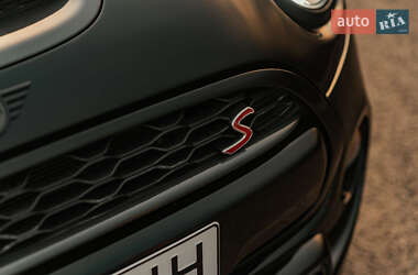 Хэтчбек MINI Hatch 2015 в Ровно