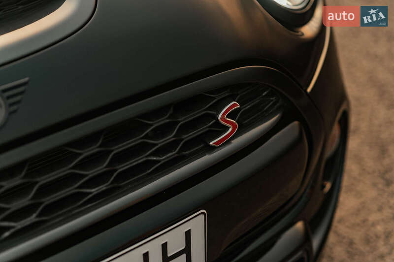 Хетчбек MINI Hatch 2015 в Рівному