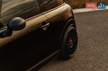Хэтчбек MINI Hatch 2015 в Ровно