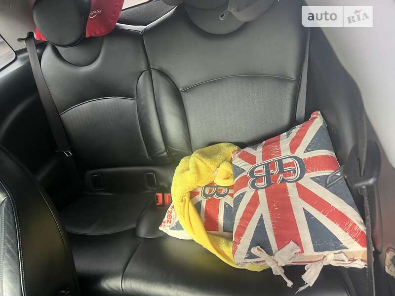 Хетчбек MINI Hatch 2007 в Києві