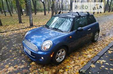 Хэтчбек MINI Hatch 2013 в Киеве
