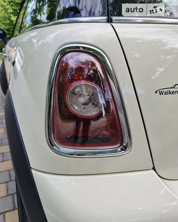 Хетчбек MINI Hatch 2008 в Києві