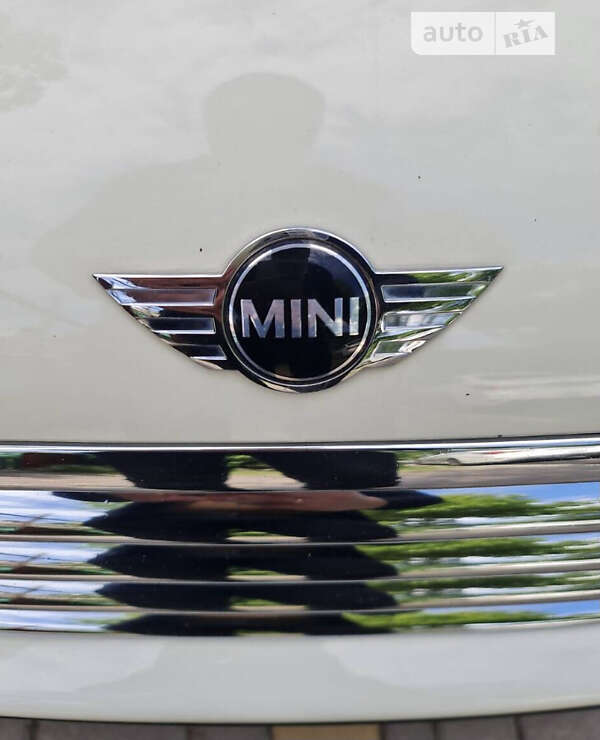 Хетчбек MINI Hatch 2008 в Києві