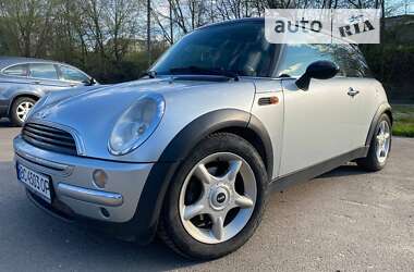 MINI COOPER 2004