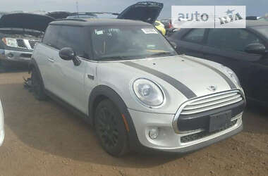 Хетчбек MINI Hatch 2014 в 