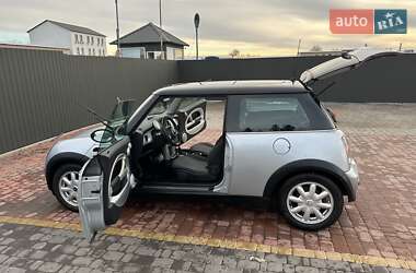 Хетчбек MINI Hatch 2002 в Кривому Розі