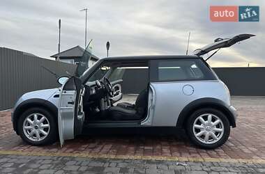 Хэтчбек MINI Hatch 2002 в 