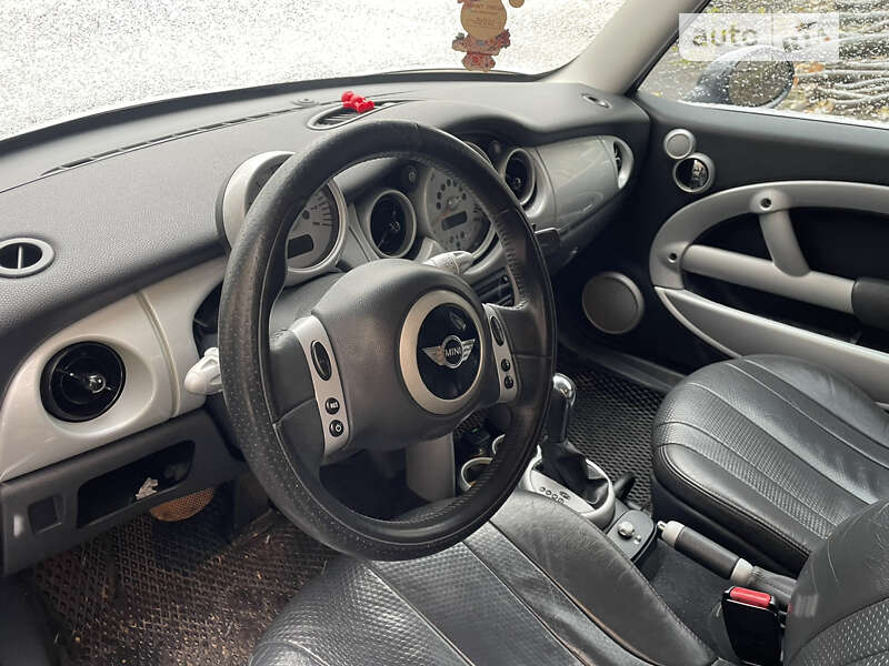 Хетчбек MINI Hatch 2004 в Києві