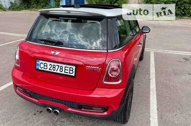 Хэтчбек MINI Hatch 2013 в Чернигове