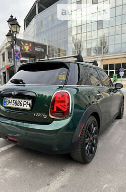 Хетчбек MINI Hatch 2015 в Одесі