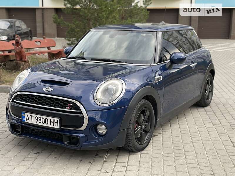 Хетчбек MINI Hatch 2014 в Івано-Франківську