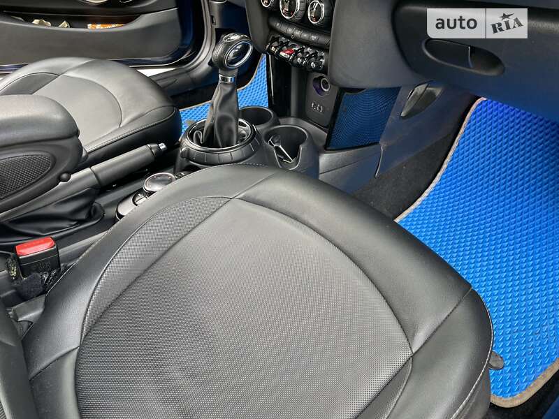 Хетчбек MINI Hatch 2014 в Івано-Франківську