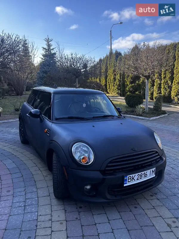 Хэтчбек MINI Hatch 2012 в 
