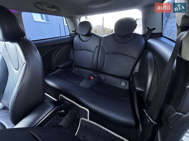 Хетчбек MINI Hatch 2012 в Рівному