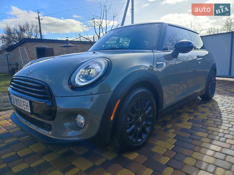Хетчбек MINI Hatch 2019 в Пирятині