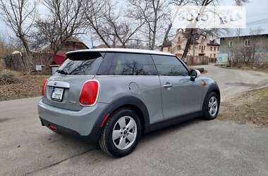 Хетчбек MINI Hatch 2015 в Києві