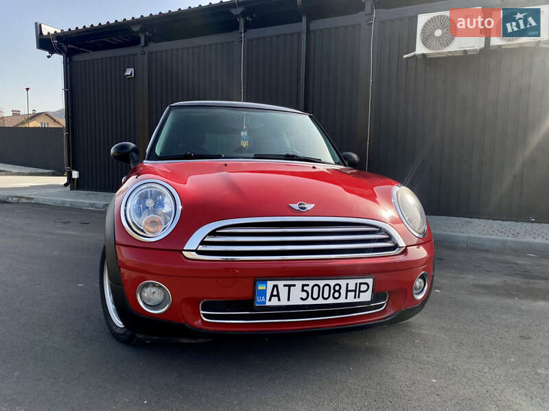 Хетчбек MINI Hatch 2010 в Яремчі