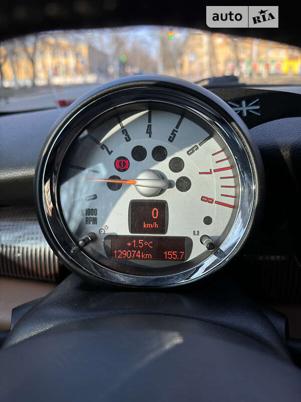 Хэтчбек MINI Hatch 2009 в Черновцах