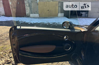 Хэтчбек MINI Hatch 2009 в Черновцах