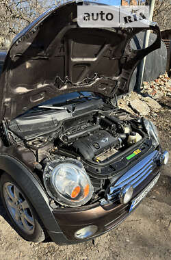 Хэтчбек MINI Hatch 2009 в Черновцах
