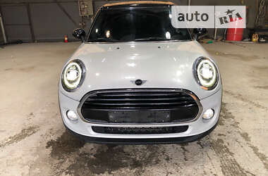 Хэтчбек MINI Hatch 2019 в 