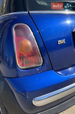 Хэтчбек MINI Hatch 2003 в Запорожье