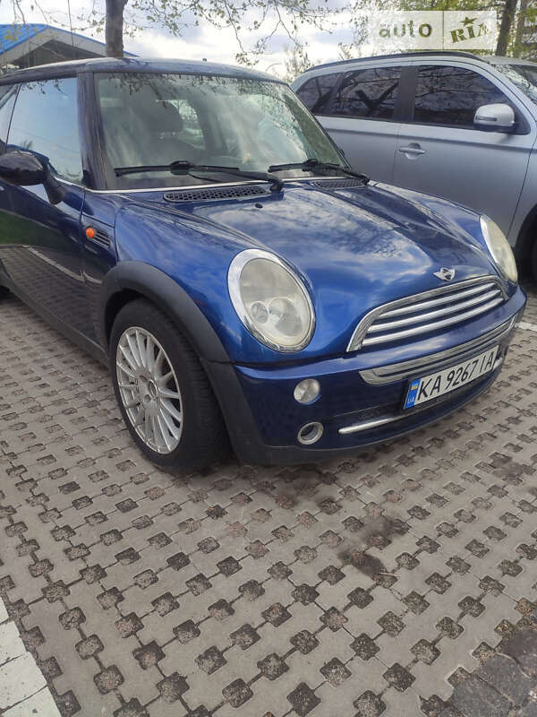 Хэтчбек MINI Hatch 2002 в Киеве