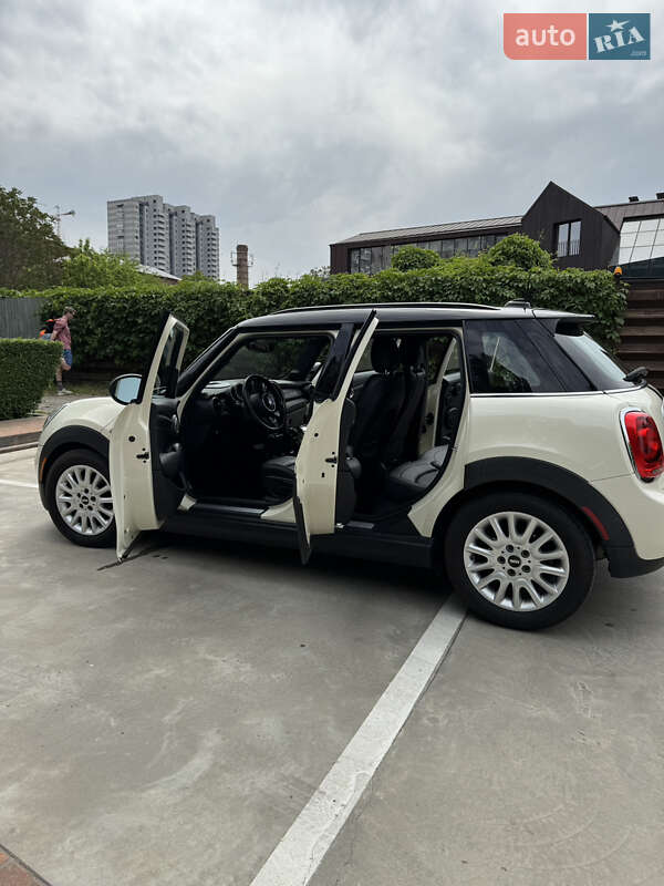 Хэтчбек MINI Hatch 2015 в Днепре