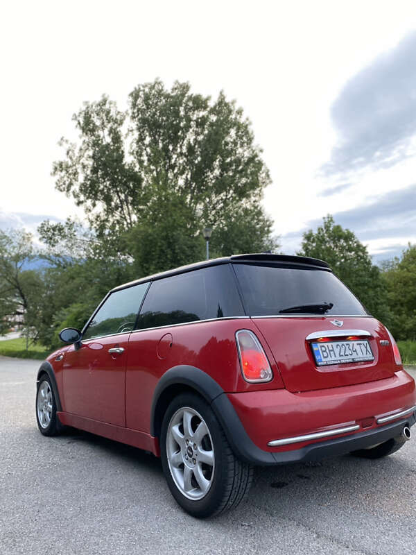 Хэтчбек MINI Hatch 2005 в Одессе