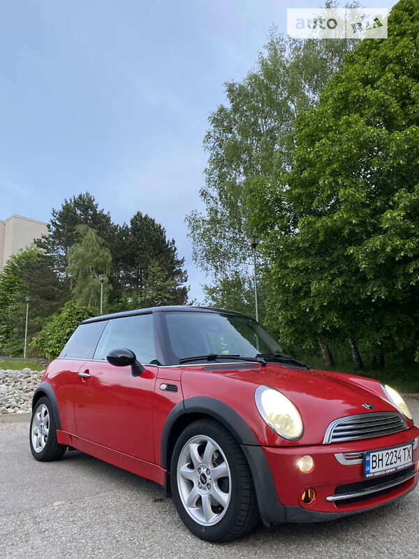 Хэтчбек MINI Hatch 2005 в Одессе