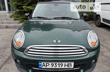 Хэтчбек MINI Hatch 2013 в Запорожье