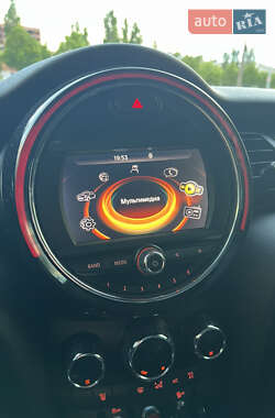 Хэтчбек MINI Hatch 2015 в Николаеве