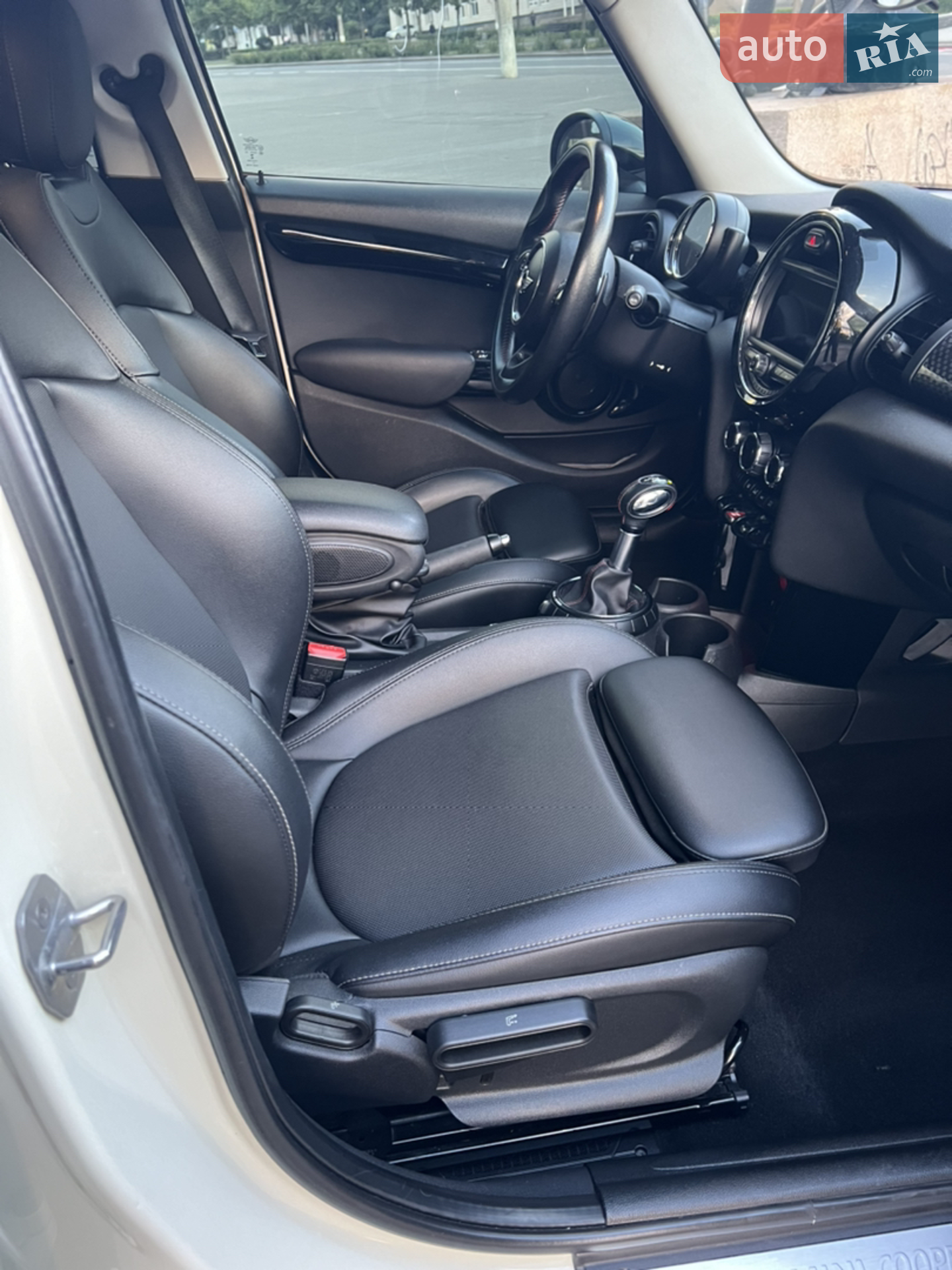 2015 MINI Hatch - мініатюра 21