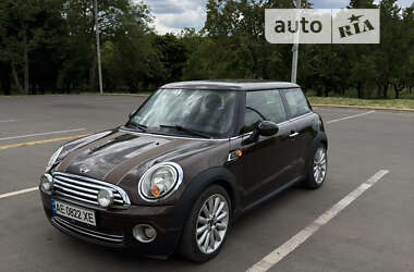 Хэтчбек MINI Hatch 2009 в Черновцах