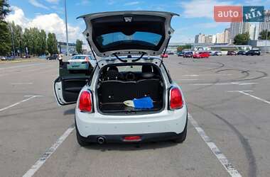 Хетчбек MINI Hatch 2015 в Києві