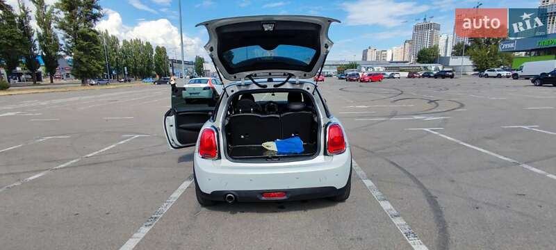 Хетчбек MINI Hatch 2015 в Києві фото 10 Хетчбек MINI Hatch 2015 в Києві