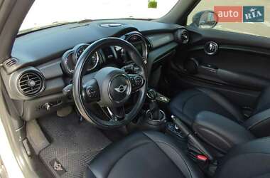 Хетчбек MINI Hatch 2015 в Києві