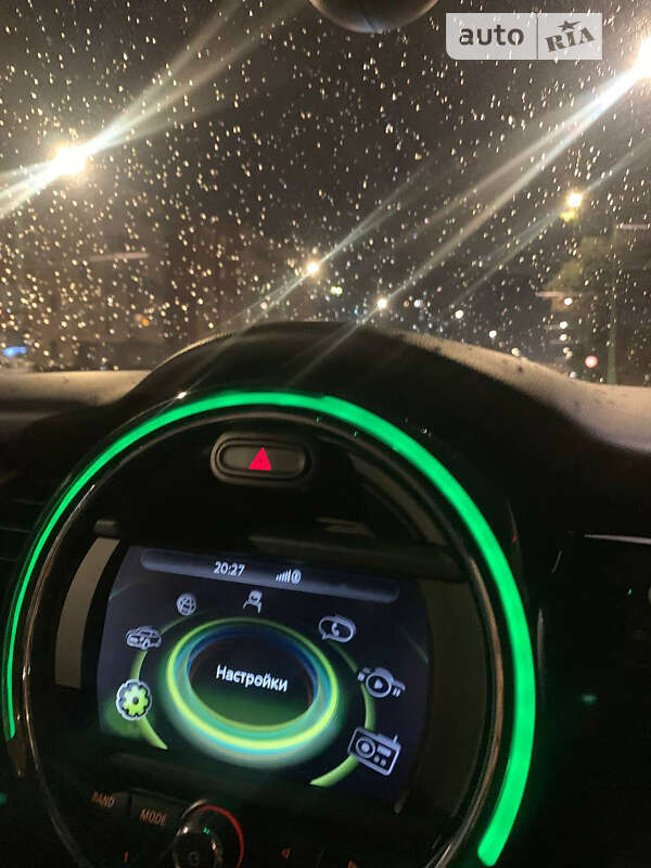 Хэтчбек MINI Hatch 2014 в Одессе